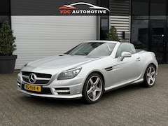 Mercedes-Benz SLK-klasse - 200 AMG Pano | Airscarf | Stoelverwarming | HarmanKardon | Sfeerverlichting | Dealer Onder