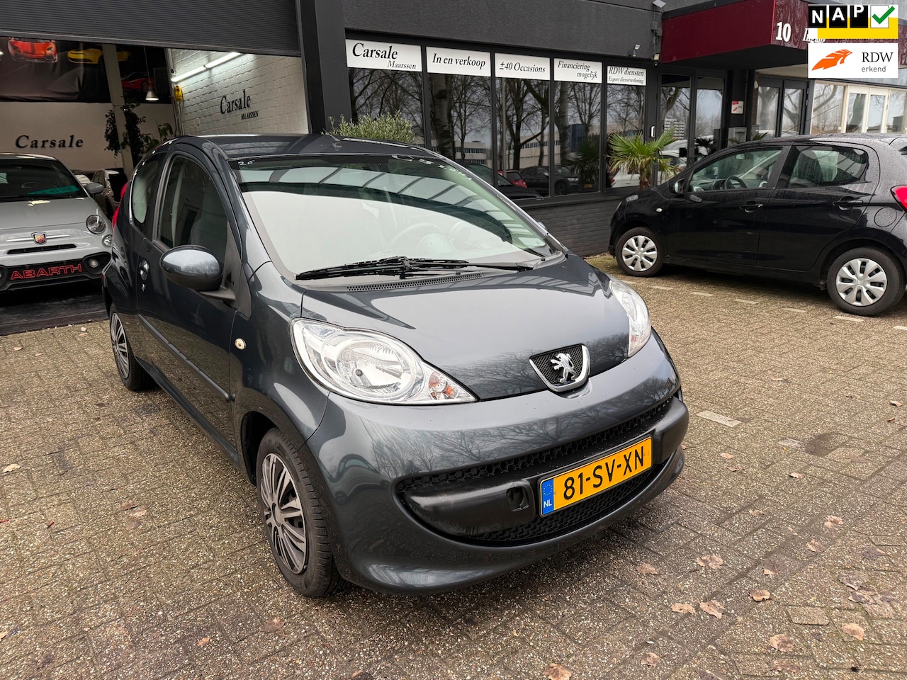 PEUGEOT 107
