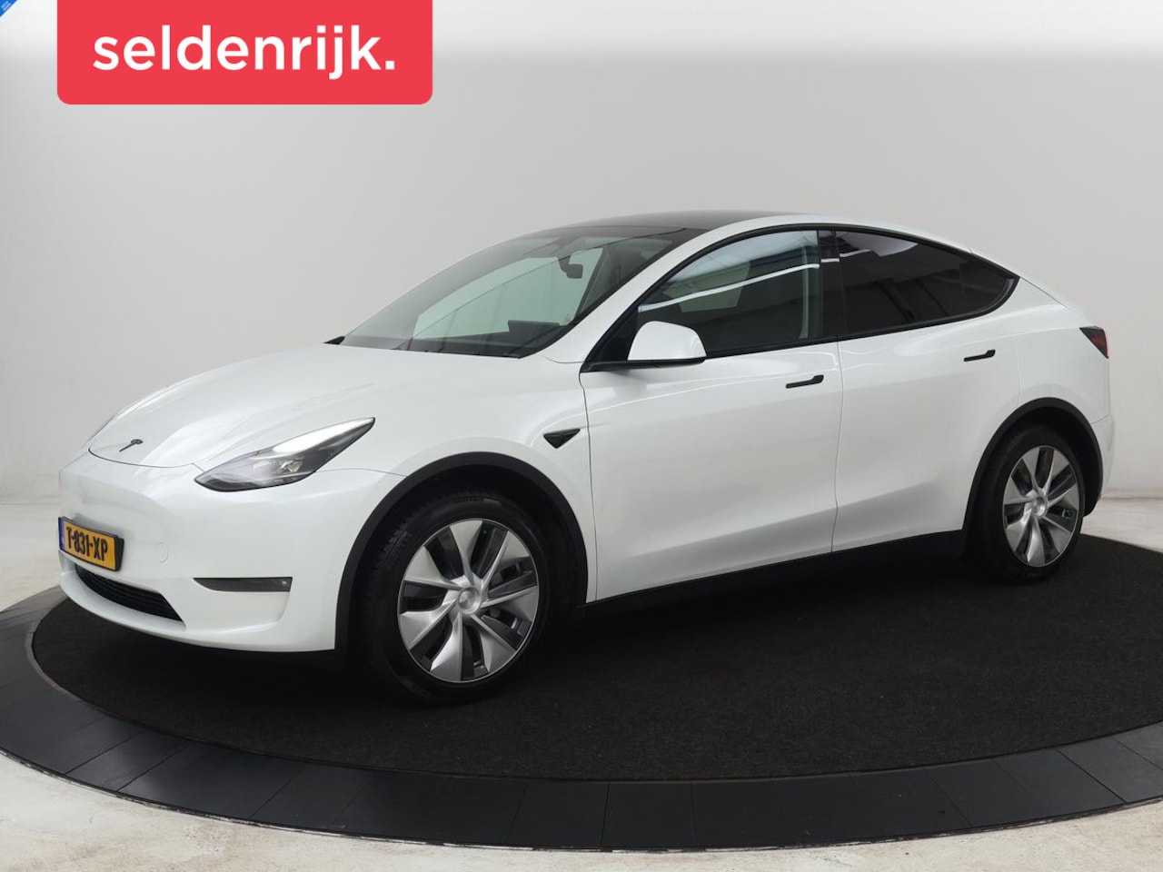 Tesla Model Y - Long Range AWD 75 kWh | SOH 94% | Panoramadak | Autopilot | Stoelverwarming | Leder | 360 - AutoWereld.nl