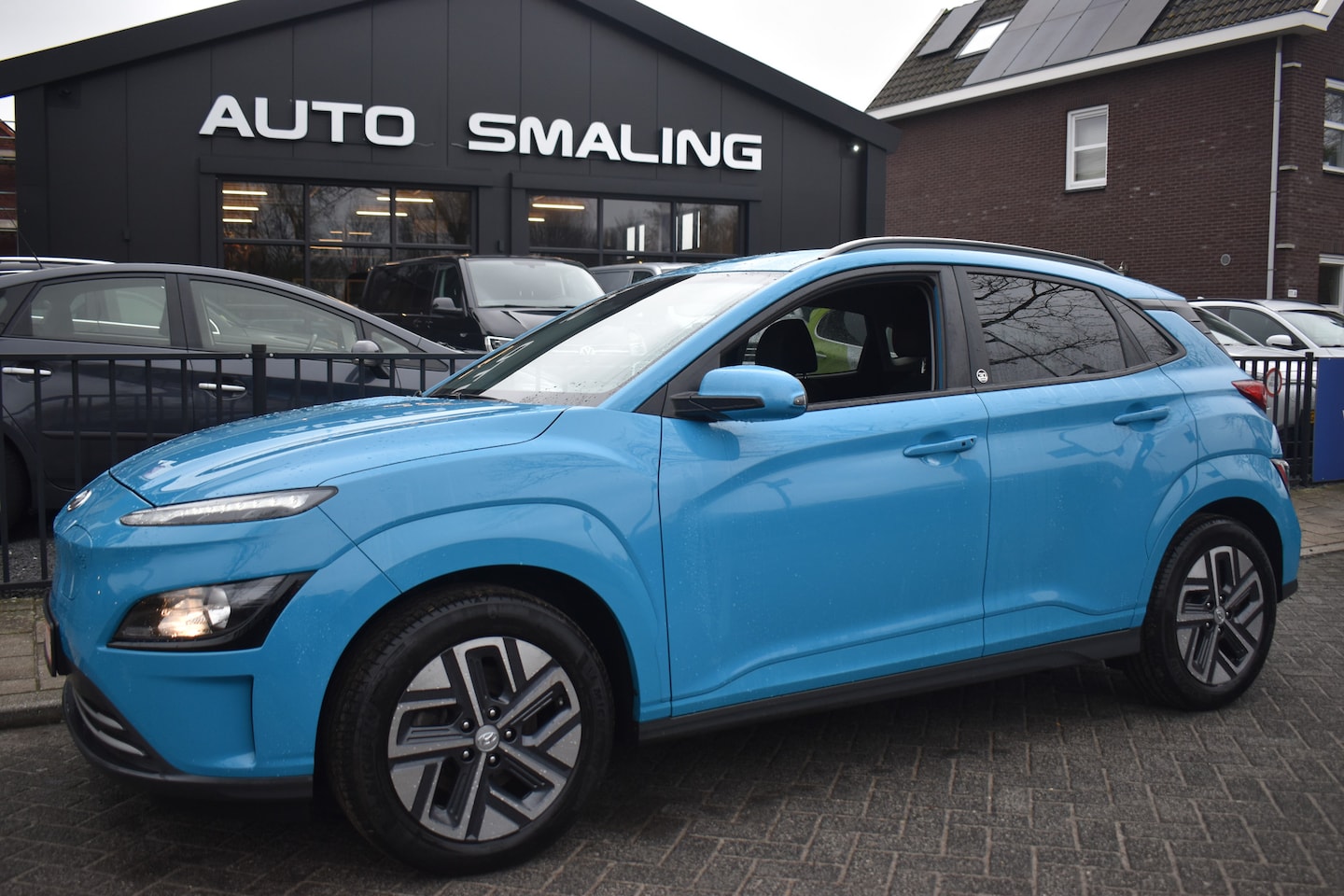 Hyundai Kona - 39Kwh Comfort 136Pk 3FASE SOH 97% *Navi/Clima/Camera/Stoelverwarming - AutoWereld.nl