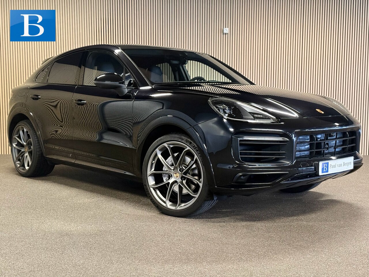 Porsche Cayenne Coupé - 3.0 E Hybrid-LICHTGEWICHT-SPORT DESIGN-CARBON-STOELEN 18 VOUDIG-ZEER COMPLEET - AutoWereld.nl