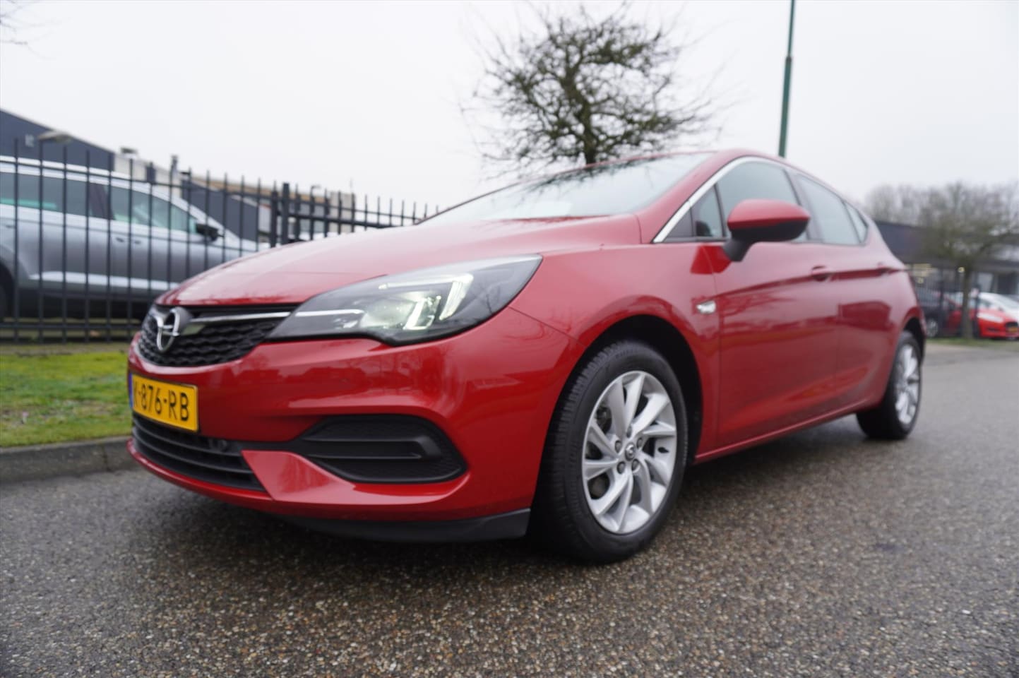 Opel Astra - 1.2 Turbo 110pk Business Elegance Parkeer Camera Navigatie - AutoWereld.nl