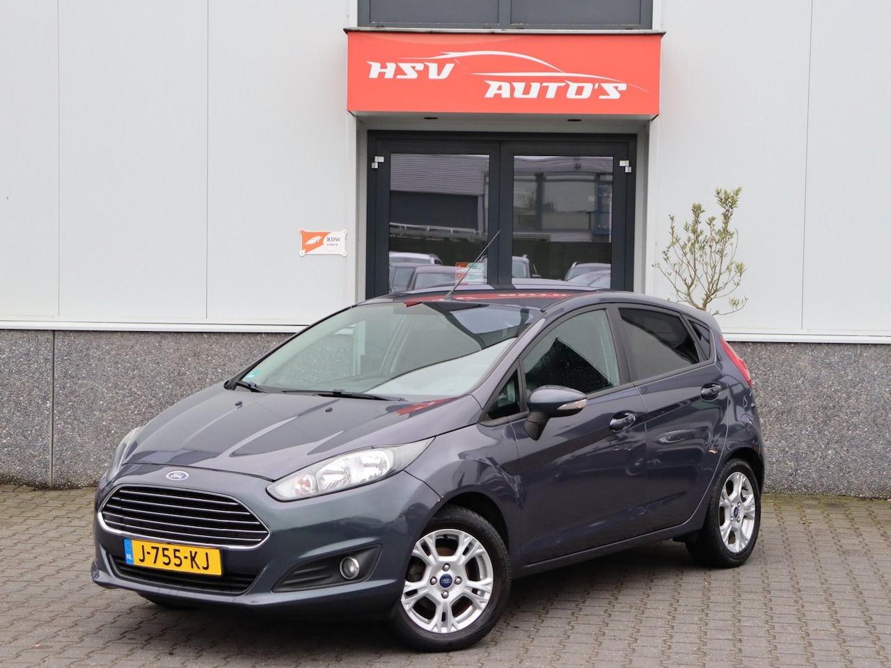 Ford Fiesta - 1.0 Titanium airco LM 4-deurs - AutoWereld.nl