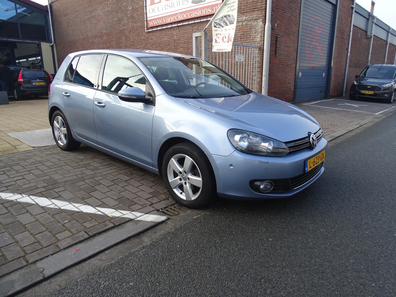 Volkswagen Golf - 1.2 TSI Highline BlueMotion 1.2 TSI Highline BlueMotion - AutoWereld.nl