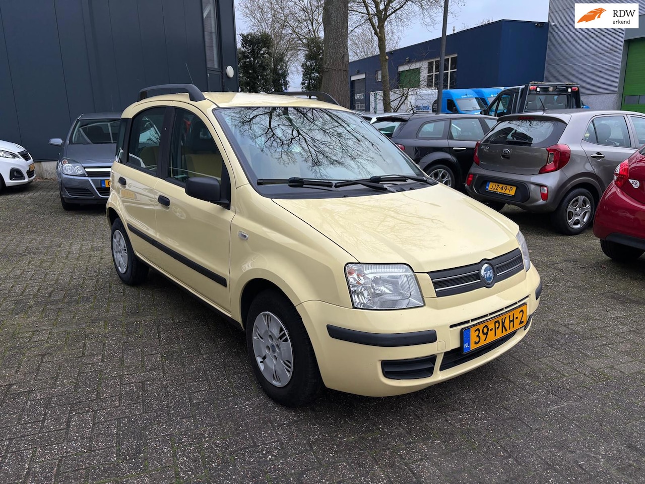 Fiat Panda - 1.2 Dynamic Apk:19-12-26 NWE banden all season - AutoWereld.nl