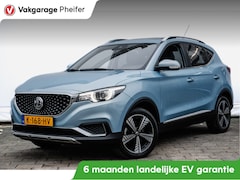 MG ZS - EV Luxury 45 kWh SOH 95% Trekhaak/ Panoramadak/ Leer/ Stoelverwarming/ Adapt. cruise/ Came