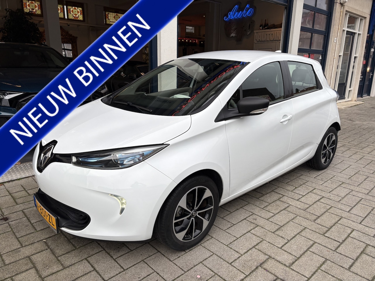 Renault Zoe - R90 Entry 22 kWh (ex Accu) NIEUWSTAAT/NW APK/NW BANDEN - AutoWereld.nl