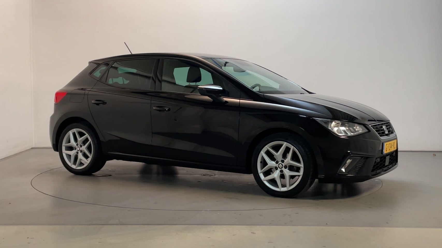 SEAT Ibiza - 1.0 TSI FR Business Intense Camera Navigatie Climate Control App-Connect - AutoWereld.nl