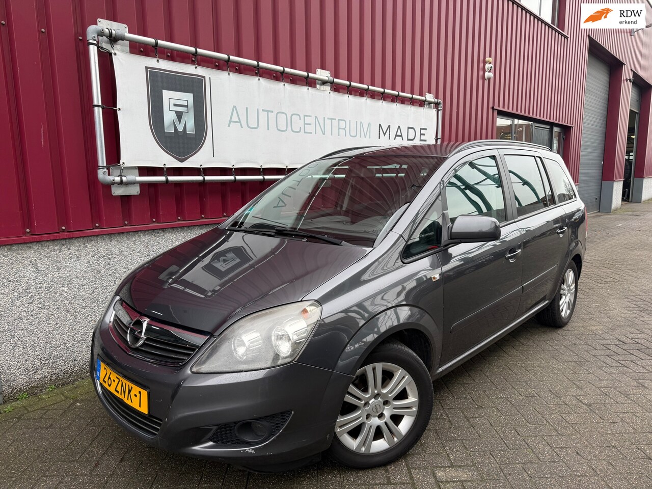 Opel Zafira - 1.8 111 years Edition // 7.Pers // Airco // Cruise control // Trekhaak - AutoWereld.nl