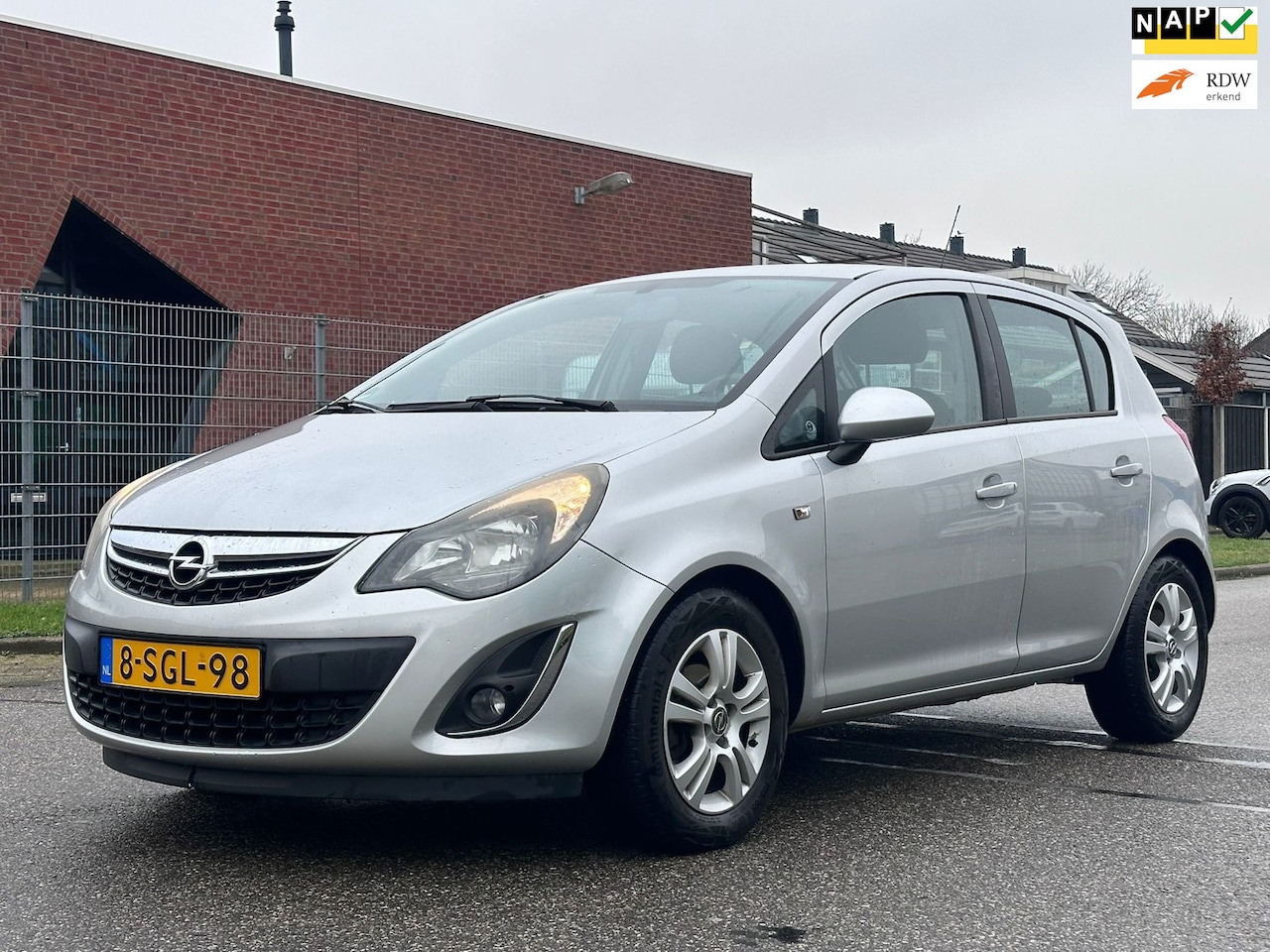 Opel Corsa - 1.2-16V Design Edition 5DR*Cruise*Airco*NAP*Dealer onderhouden*LM velgen* - AutoWereld.nl