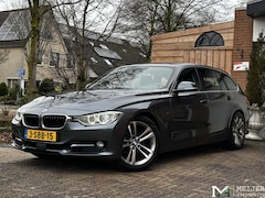 BMW 3-serie Touring - 320i High Executive|M sport int|ACC|Lane Assist|Stoelv.|Elektr. klep|Trekhaak|NAP|Xenon