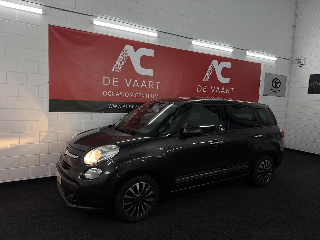 Fiat 500 L Living - 1.4 T-Jet - 1EIGENAAR/NAVI/CLIMA/PDC/NAP - AutoWereld.nl