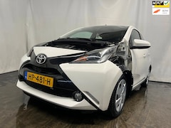 Toyota Aygo - 1.0 VVT-i x-play - Schade
