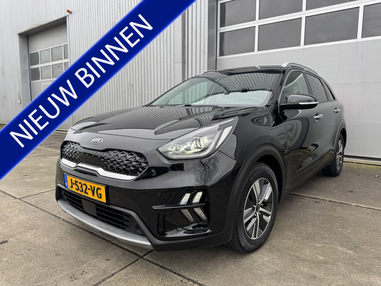 Kia Niro - 1.6 GDi Hybrid ExecutiveLine 1e EIG. leer st. verw. zeer luxe uitvoering. prijs incl. BTW. - AutoWereld.nl