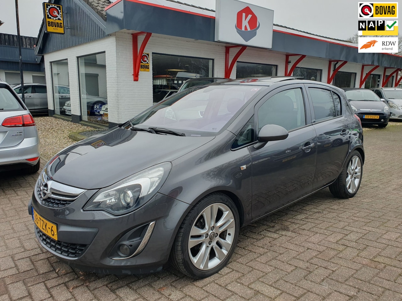 Opel Corsa - 1.4-16V Edition 5drs Pano/Clima/Stuurverw/PDC - AutoWereld.nl