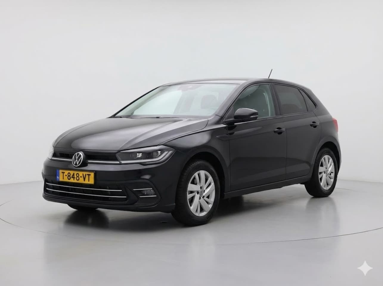 Volkswagen Polo - 1.0 TSI 110 PK | IQ Light | Camera | Carplay | Stoelverwarming - AutoWereld.nl