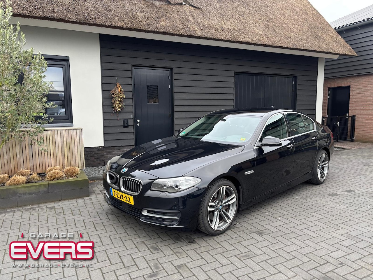 BMW 5-serie - 535i High Executive Xenon|Head-up|Leder|Camera - AutoWereld.nl