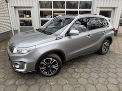 Suzuki Vitara - 1.4 Boosterjet Stijl / Panorama dak
