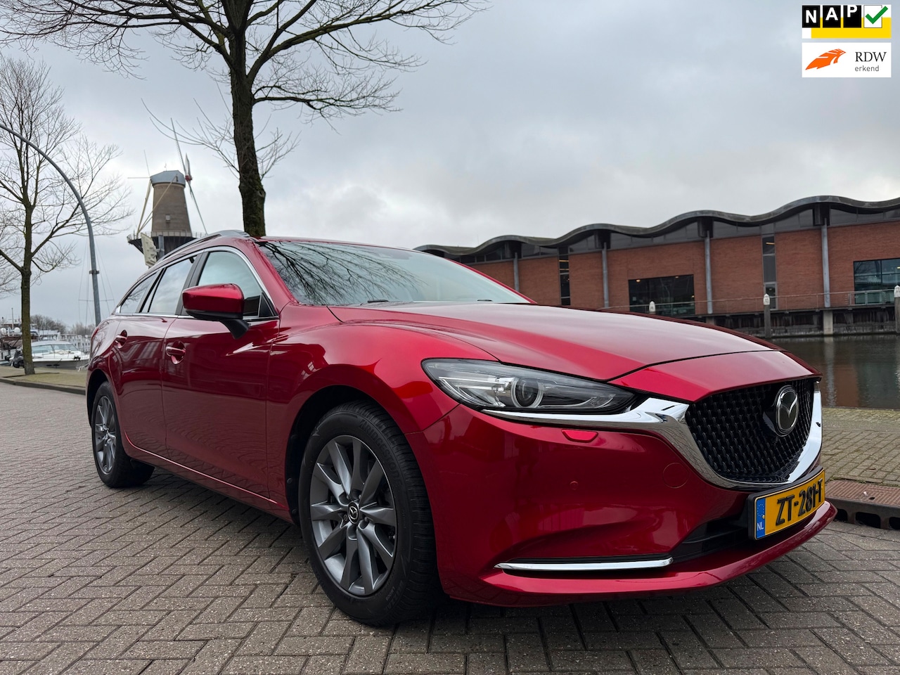 Mazda 6 Sportbreak - 2.0 SkyActiv-G 165 Business Comfort - AutoWereld.nl