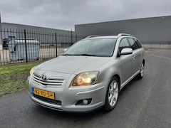 Toyota Avensis Wagon - 2.0 VVTi Executive