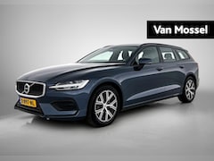 Volvo V60 - 2.0 B3 Essential Edition | AUTOMAAT | ACHTERUITRIJCAMERA | ELEKTRISCHE KOFFERKLEP | APPLE