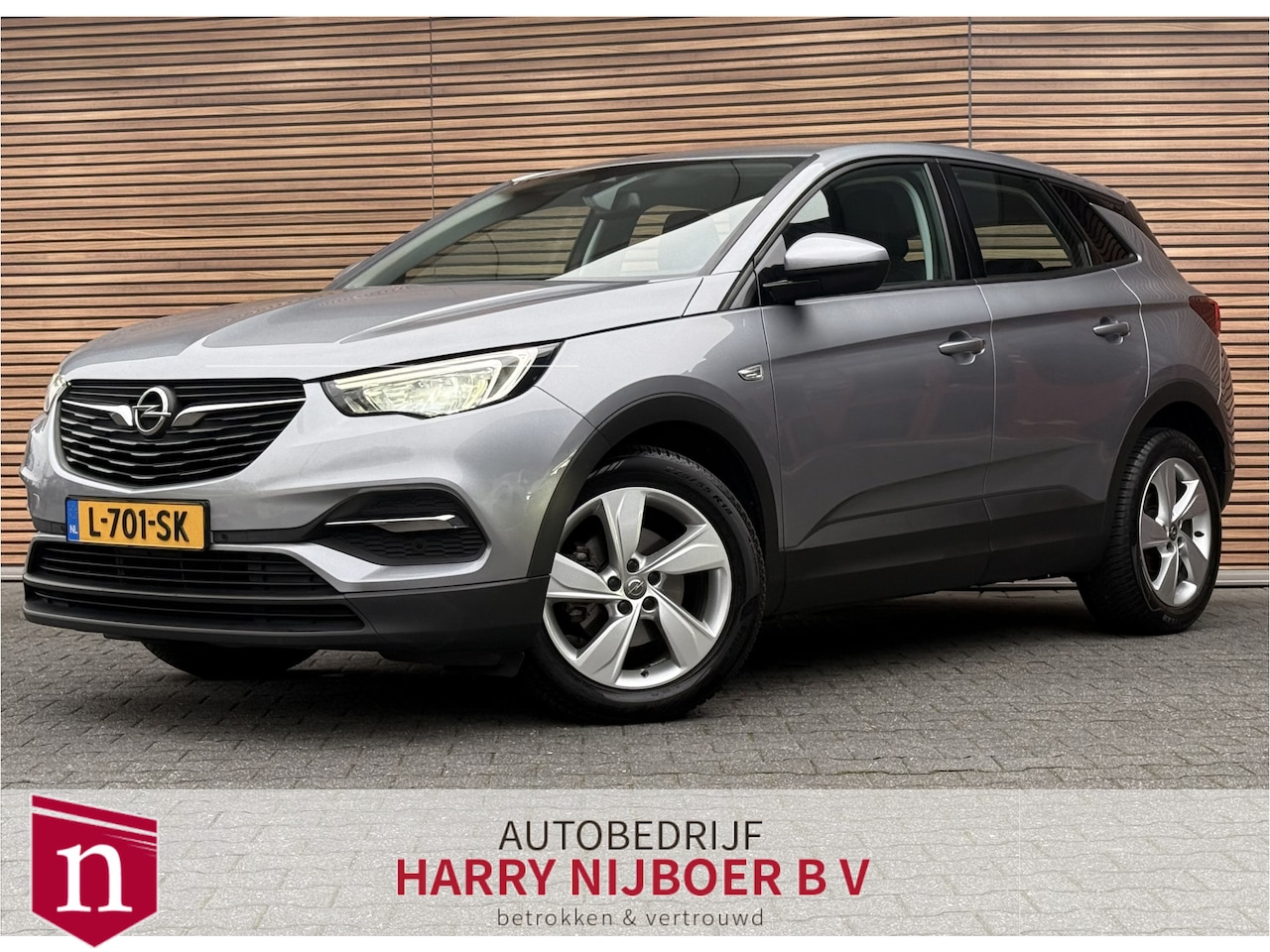 Opel Grandland X - 1.2 Turbo Business Executive Navi / Carplay / Stoel en Stuur verwarming / AGR - AutoWereld.nl