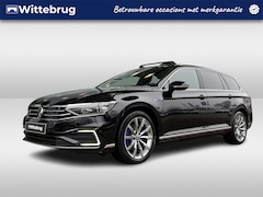 Volkswagen Passat Variant - 1.4 TSI DSG PHEV GTE Business / Panorama dak / Led matrix / Geheugen stoel / Head up Displ