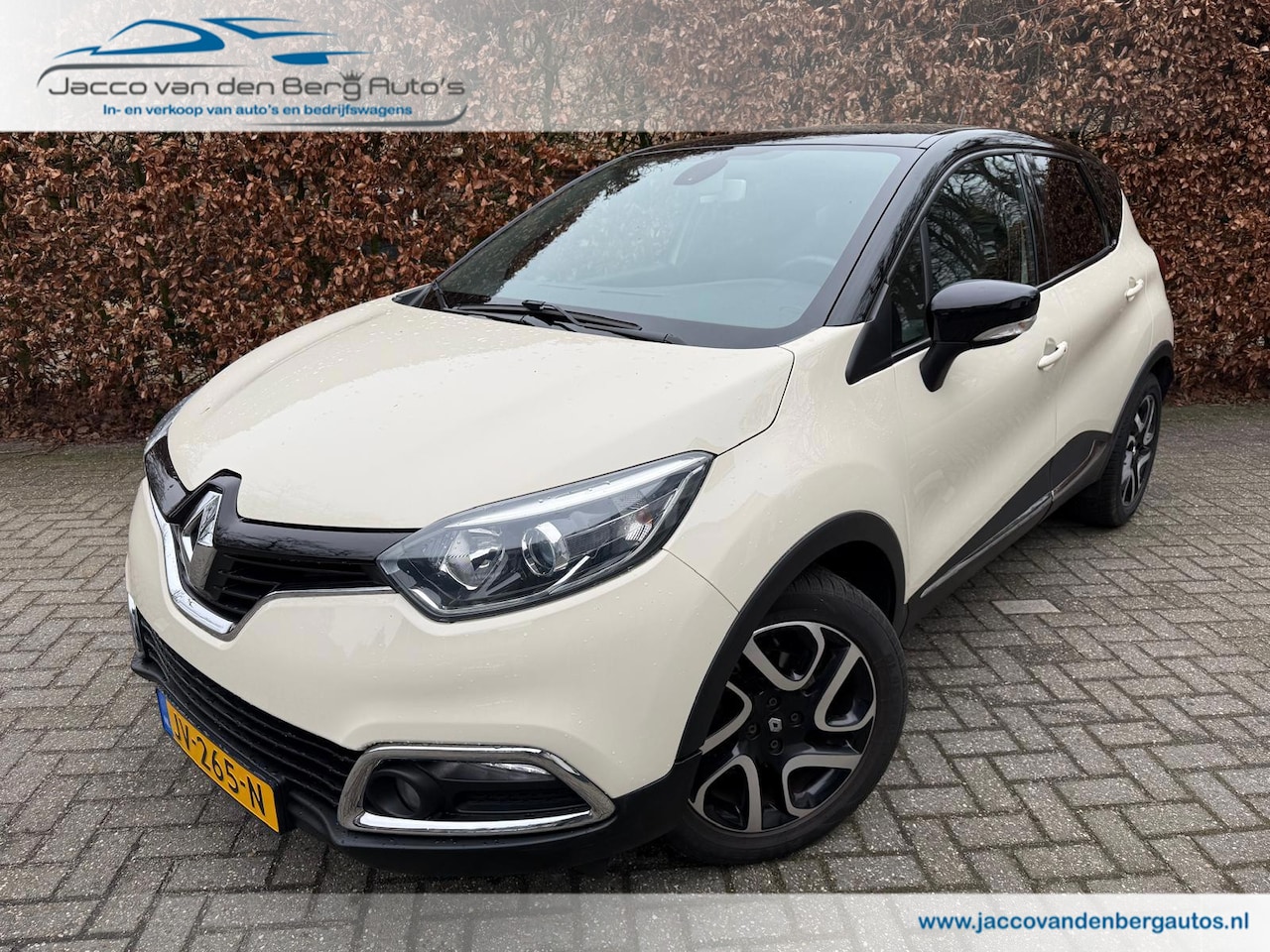Renault Captur - 1.2 TCe Helly Hansen I Automaat I Trekhaak - AutoWereld.nl