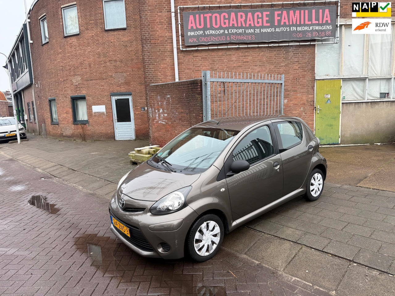Toyota Aygo - 1.0 VVT-i Comfort 1.0 VVT-i Comfort - AutoWereld.nl