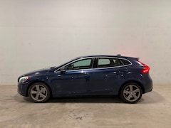 Volvo V40 - 1.6 T4 Summum Automaat Leer Navi Camera