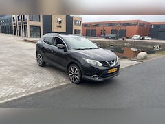 Nissan Qashqai - 1.5 dCi Tekna PANO CLIMA LEER ZWART 2014
