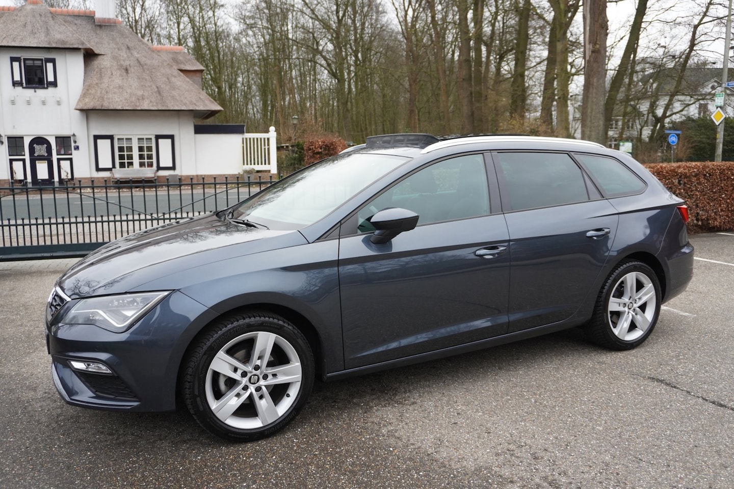 SEAT Leon ST - 1.0 TSI FR Business Intense - AutoWereld.nl