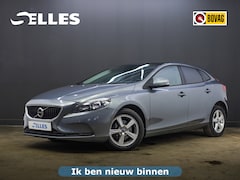 Volvo V40 - 2.0 D2 Momentum | Navigatie | Voorstoelen verwarmd | Verwarmde voorruit |