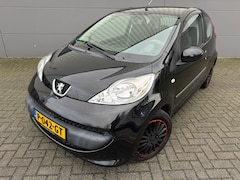 Peugeot 107 - 1.0-12V XR*AIRCO*APK*NAP*ELKT-RAAM
