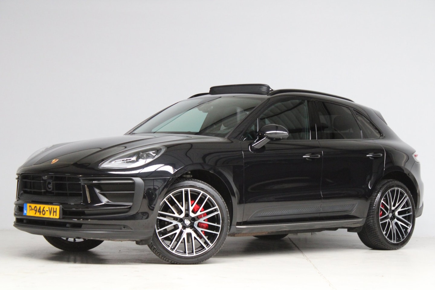 Porsche Macan - 2.0 Facelift | panoramadak | adap. cruise | 360 camera | elek. trekhaak | sportchrono | sp - AutoWereld.nl