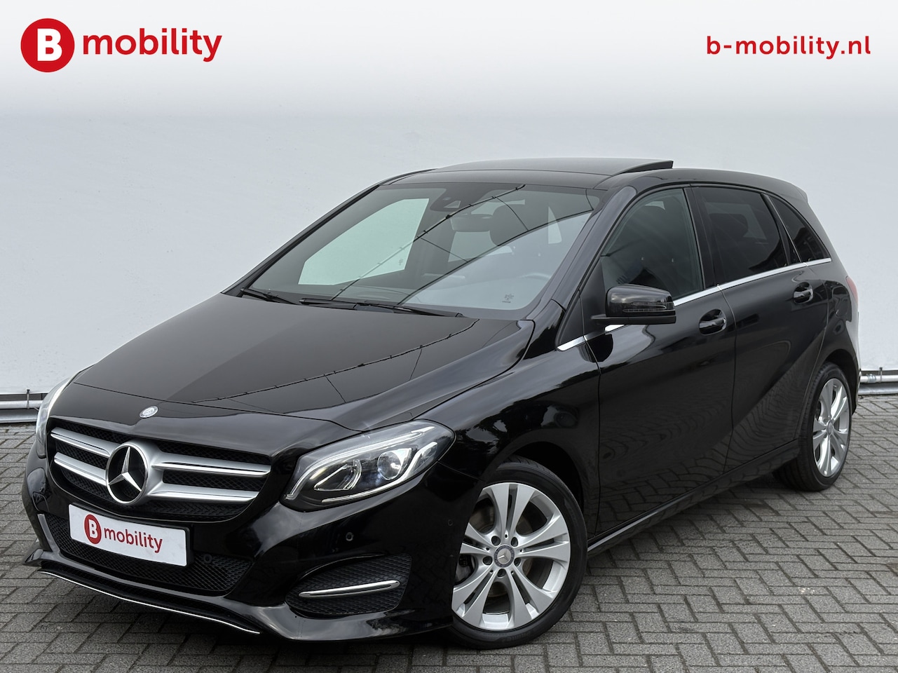 Mercedes-Benz B-klasse - 200 Prestige Automaat Panoramadak | Achteruitrijcamera | Stoelverwarming | Navigatie - AutoWereld.nl