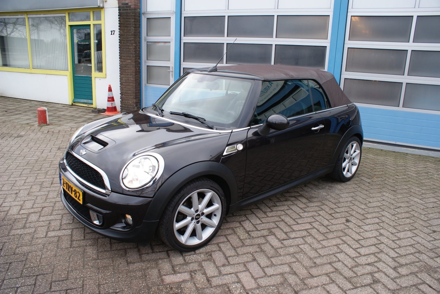 MINI Cabrio - Mini 1.6 Cooper S highate - AutoWereld.nl