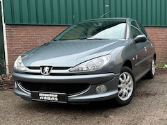 Peugeot 206 - 1.4 Génération