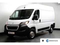 Peugeot Boxer - 2.2 BlueHDi 120 L2H2 Camera | Airco | Cruise | Dode-Hoek | 3-Zits | Houten Laadvloer | Blu