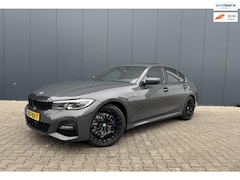 BMW 3-serie - 330e dravitgrau vol opties