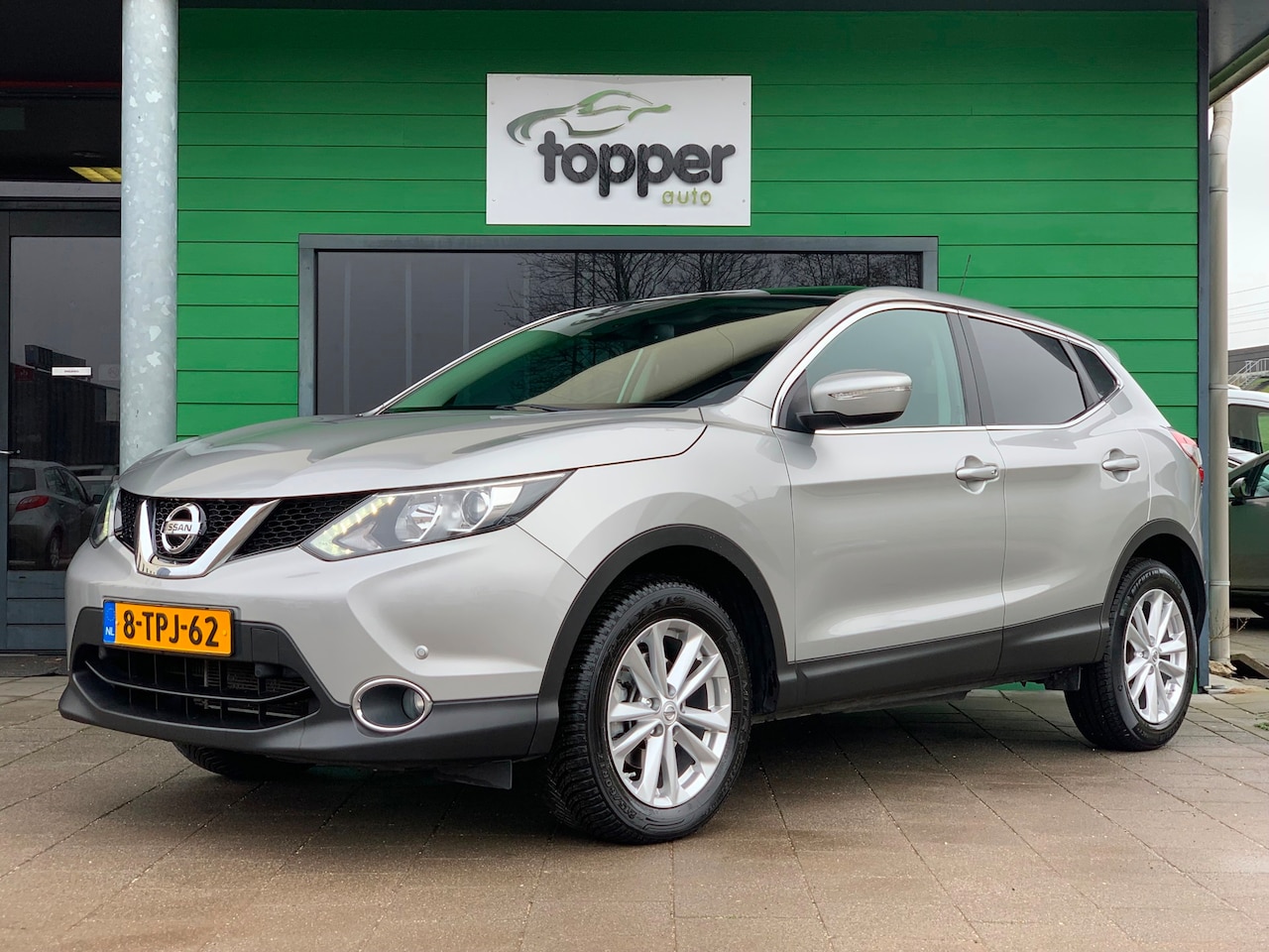 Nissan Qashqai - 1.2 Connect Edition | Camera | Pano.Dak | Navi| Cruise Control | LED | - AutoWereld.nl