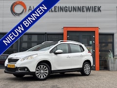 Peugeot 2008 - 1.2 Active Pack Premium / Distributieriem Vervangen / Navi / Allseason Banden / Trekhaak /