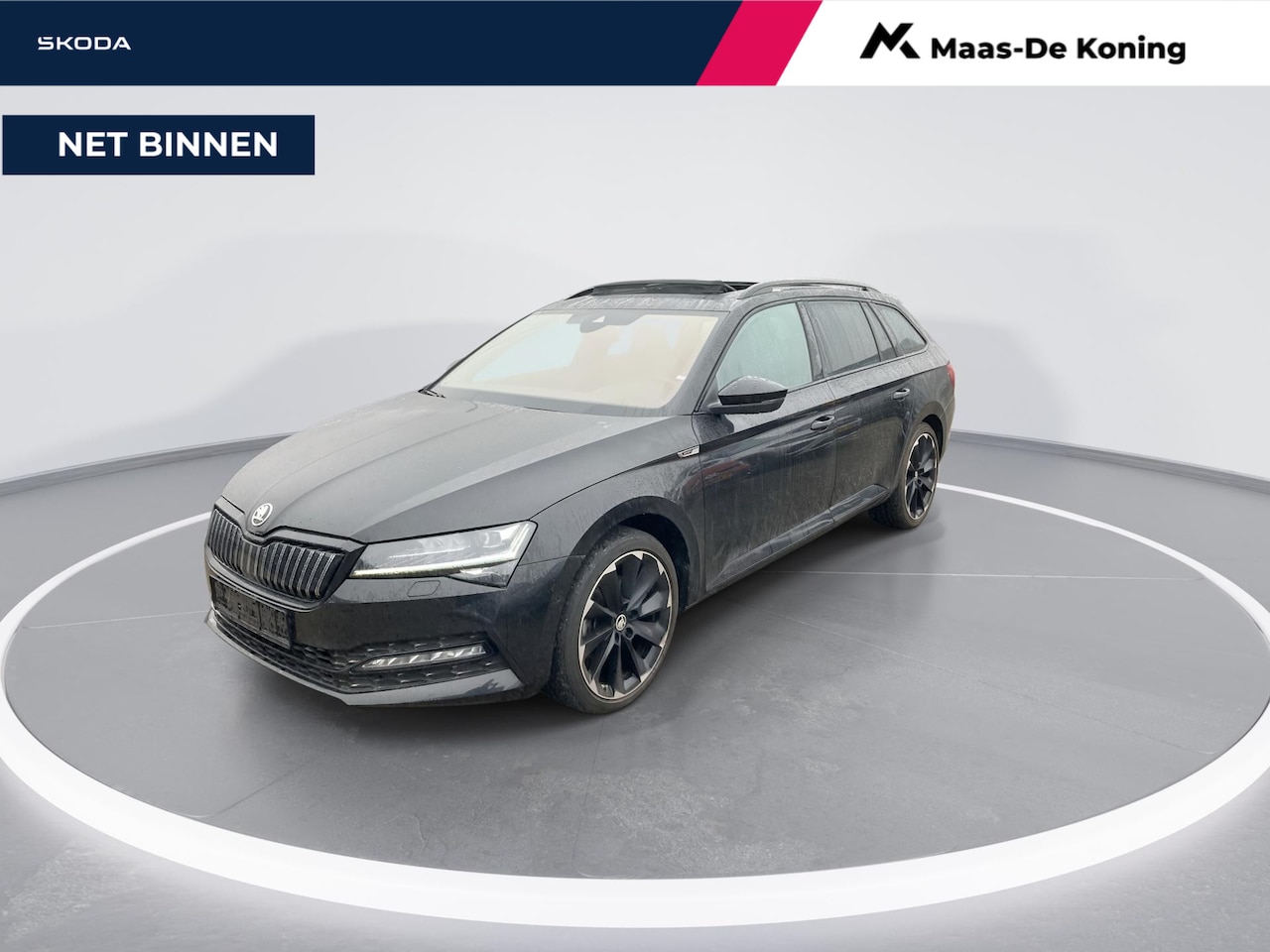 Skoda Superb - 1.4TSI iV 160kW/218PK Sportline DSG · Panoramadak · Trekhaak · 360°Camera + Parkeersensore - AutoWereld.nl
