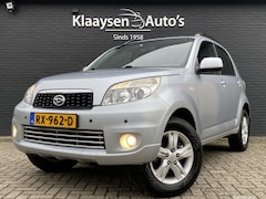 Daihatsu Terios - 1.5 4WD Track AUT. | climate control | trekhaak | parkeersensoren | stoelverwarming | 75.0