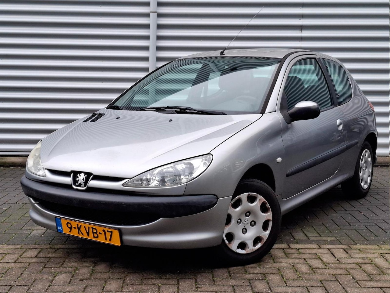 Peugeot 206 - 1.1 XR 1.1 XR Nieuwe APK! - AutoWereld.nl