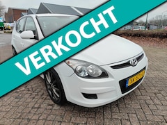 Hyundai i30 - 1.4i Active Cool
