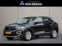 Volkswagen T-Roc - 1.5 TSI Sport 150PK Automaat | Keyless | Winterpakket | Achteruitrijcamera
