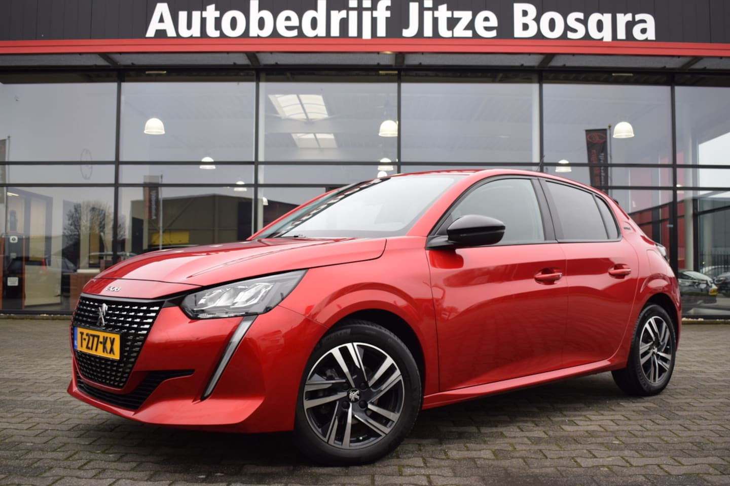 Peugeot 208 - 1.2 PureTech Style LED | Carplay | Privacy | Airco | Sportstoelen | Isofix | 15.522km!! - AutoWereld.nl