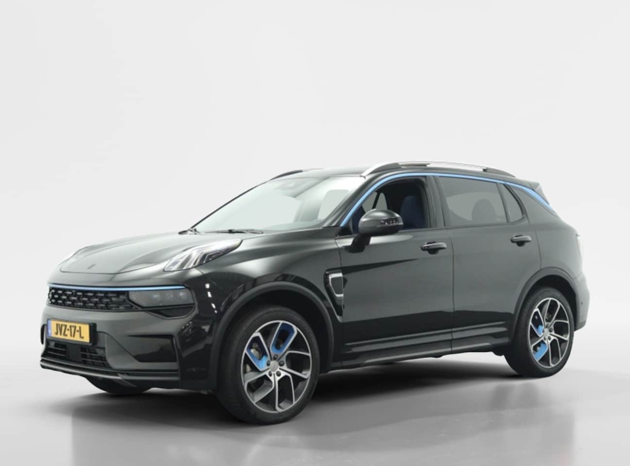 Lynk & Co 01 - 1.5 PHEV 262 PK | 360 graden camera | Panoramadak | Navigatie - AutoWereld.nl