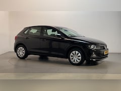 Volkswagen Polo - 1.0 TSI Comfortline Parkeersensoren Navigatie DAB+ App-Connect